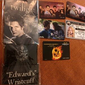 Edward's Black Wristcuff Prop cosplay Jewelry - Twilight